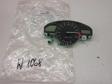 W1068. Yamaha YZF-R1 RN12