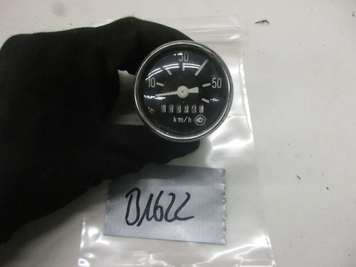 B1622 tacho display - tacho,